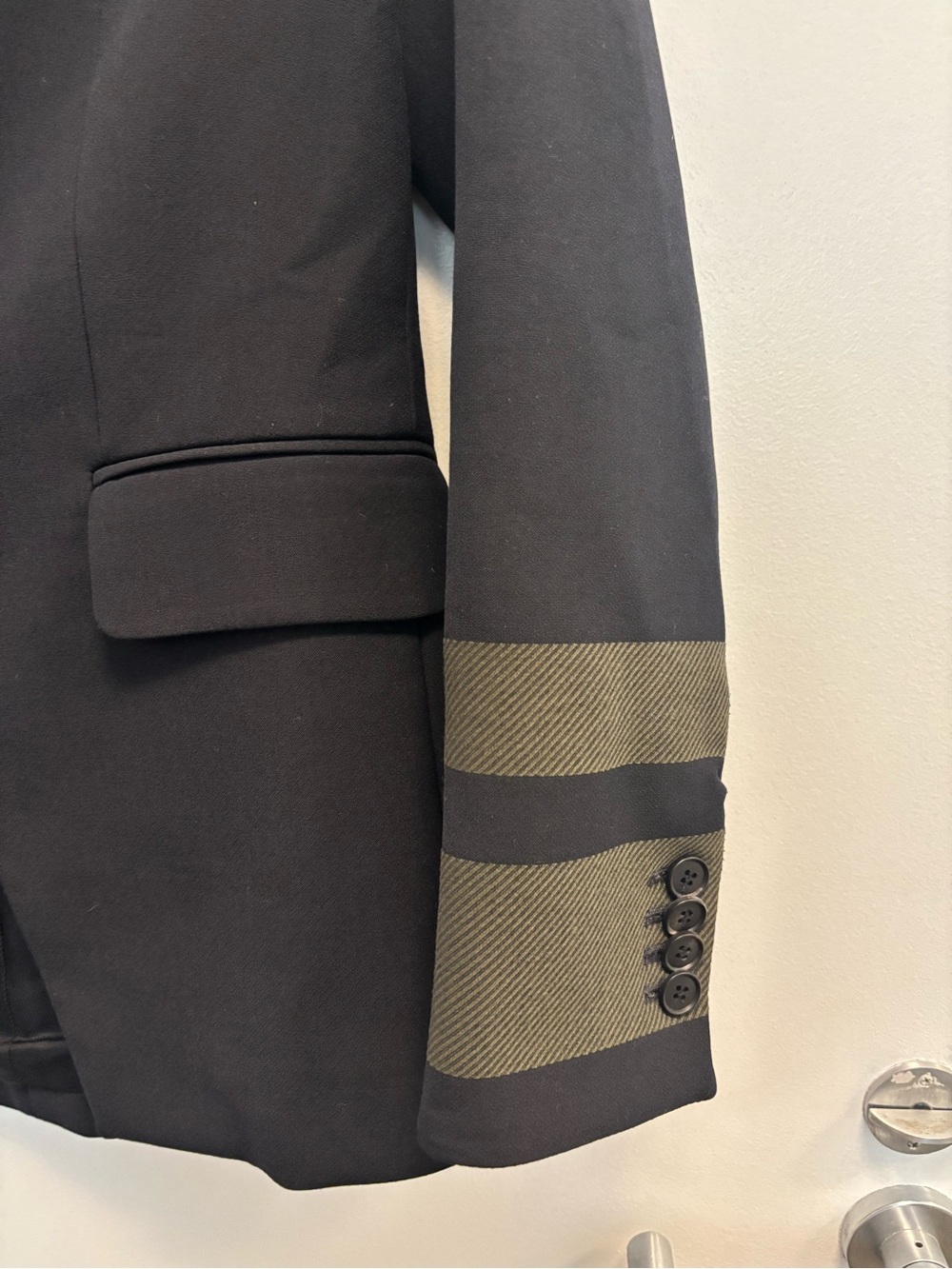Veronica Beard Black Blazer with Olive Sleeve Banding - Picture 2 of 6